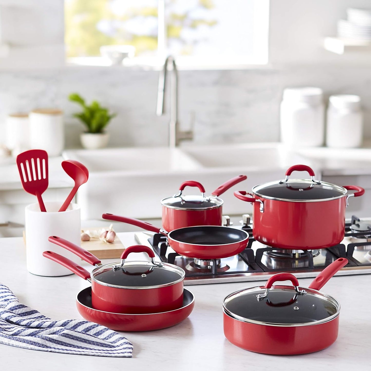 Amazon Basics Aluminum NS 12Pc Red Cookware Set, 12 Piece