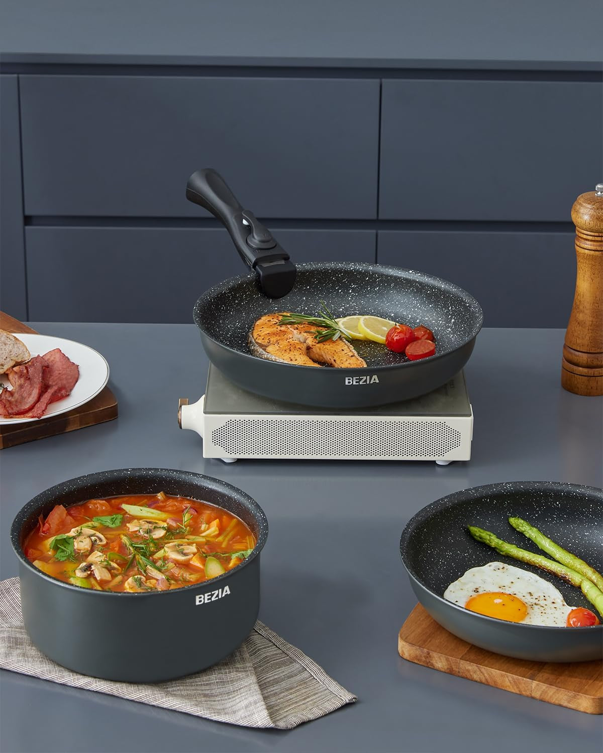 BEZIA Induction Cookware Set 13 Pieces, Nonstick Pots and Pans Set with Removable Handles, for All Hobs, Stackable Design, Dishwasher/Oven Safe, PFAS Free