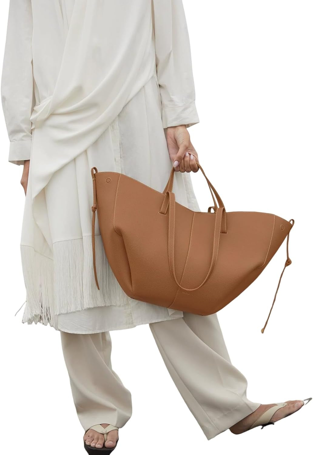 Wing Cyme Cowhide Bucket Tote Bag - Large Capacity Commuting