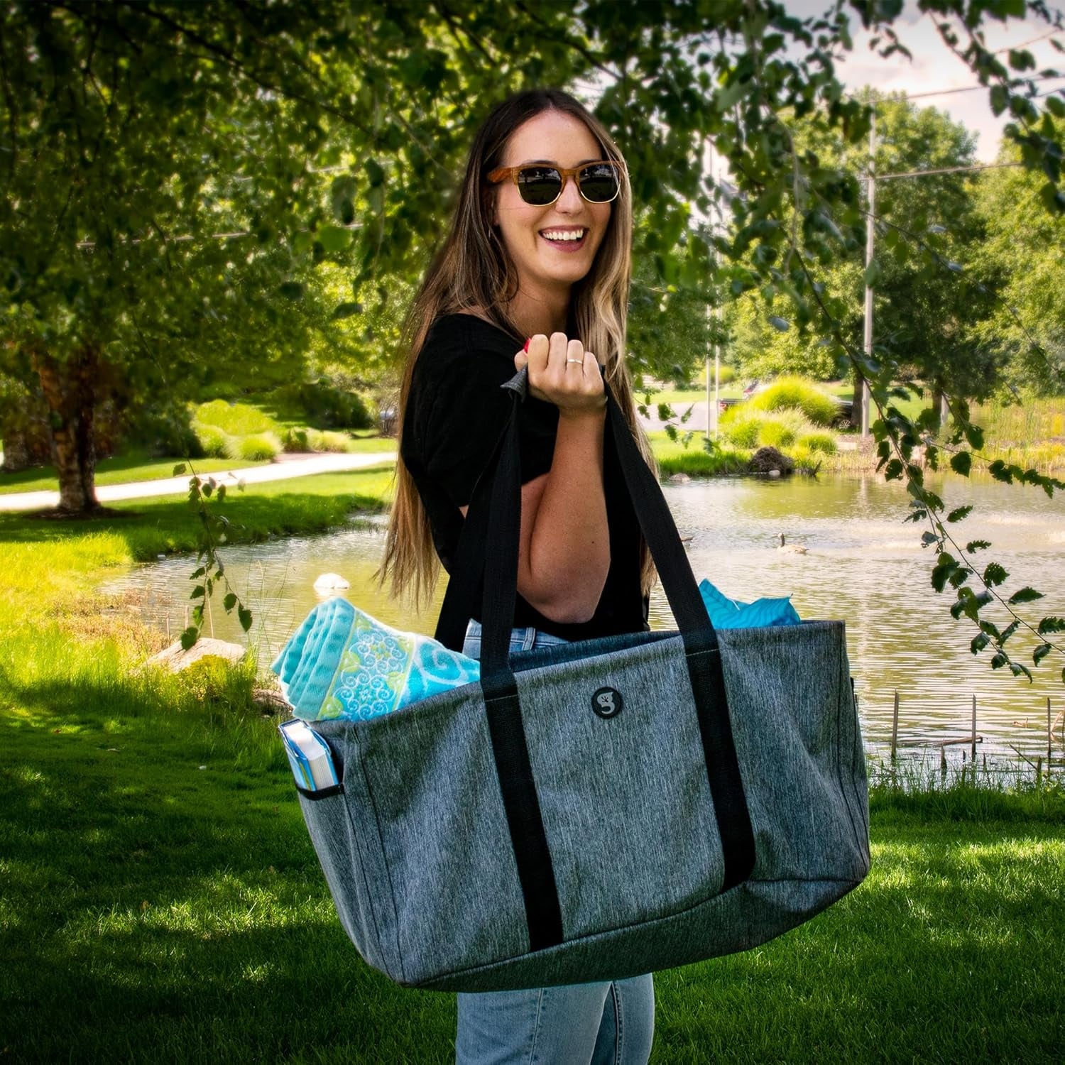 Geckobrands Large Utility Tote - Durable Multipurpose Bag for Beach, Travel, Shopping & Outdoor Activities