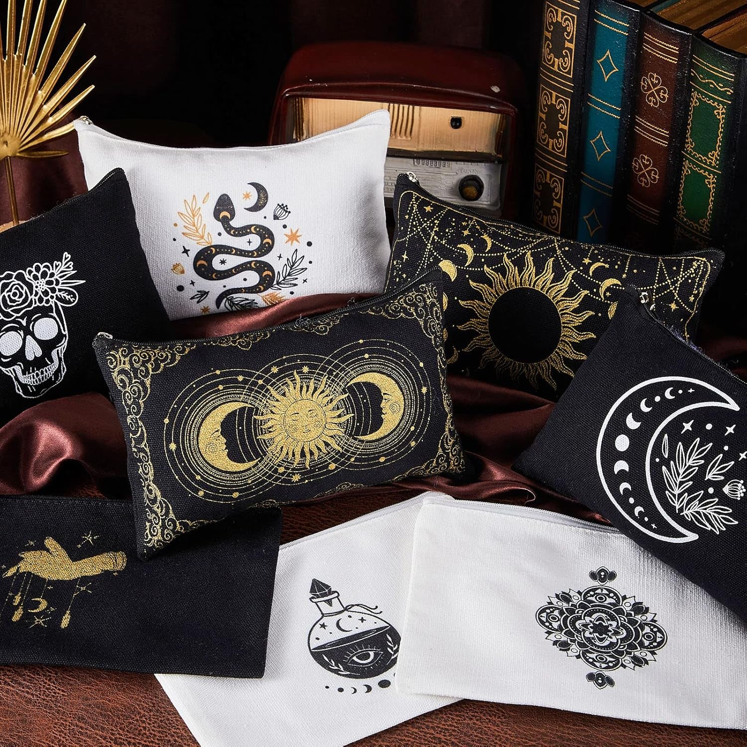 18 Pieces Moon Witch Zipper Pouch Bag Tarot Cards Phase Bag Witch Purse Gothic Aesthetic Canvas Makeup Bags Witchy Crystals Toiletry Bags Witchcraft Snake Cosmetic Bags for Women Girls