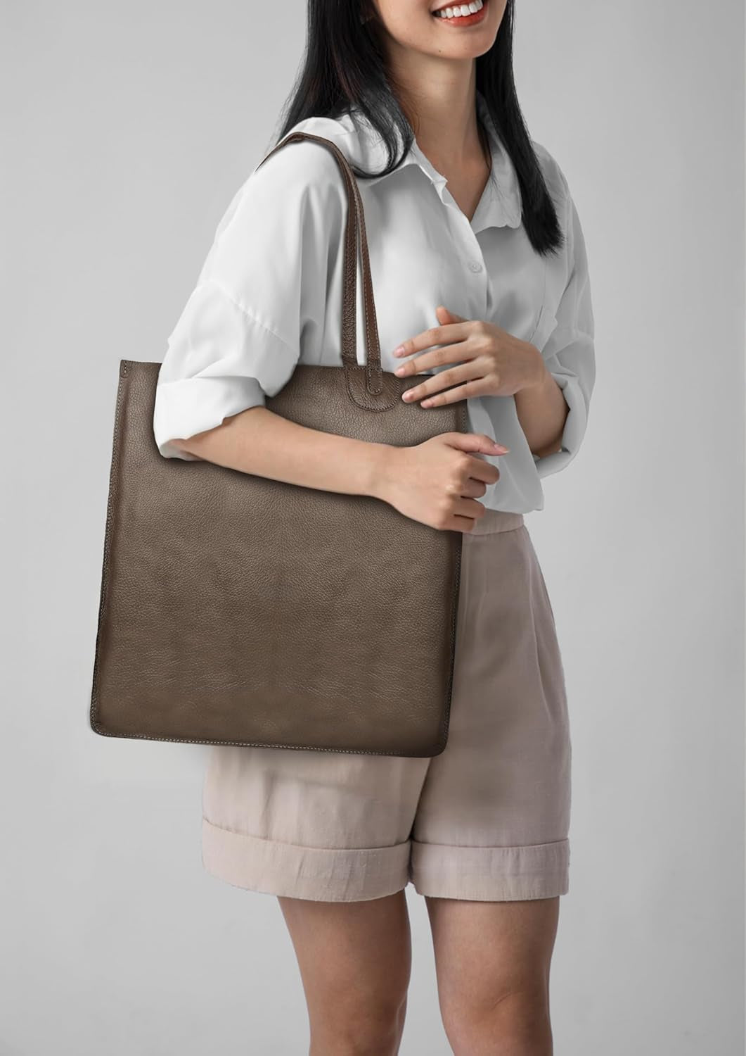Vaan & Co. Tote – Upcycled Genuine Leather Shoulder Bag, Sustainable & Stylish Handbag for Everyday Use